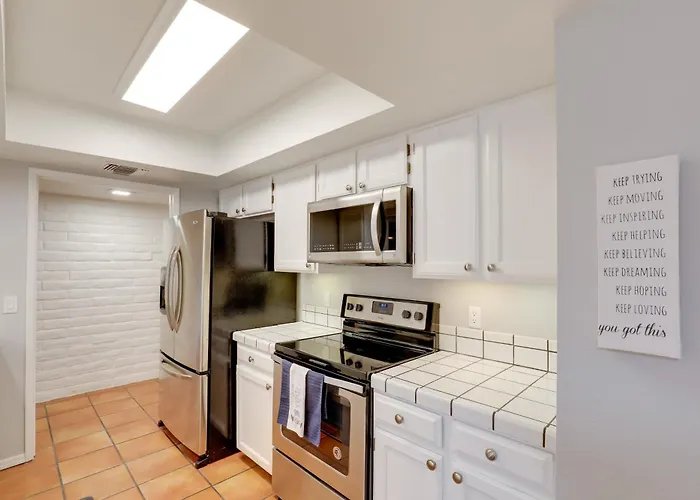 Holiday home Townhome W/ Private Patio & Mtn Views!