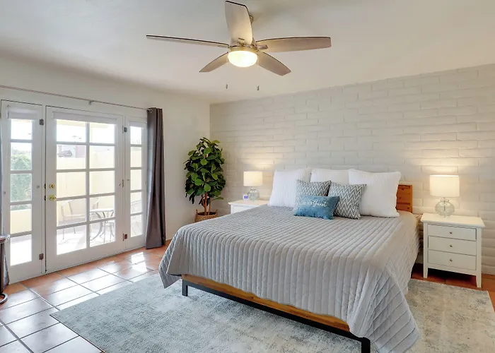 Holiday home Townhome W/ Private Patio & Mtn Views! *